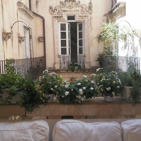 Ferienwohnung Ortigia Family House Syrakus Exterior foto