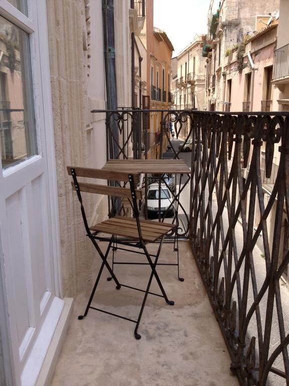 Ferienwohnung Ortigia Family House Syrakus Exterior foto